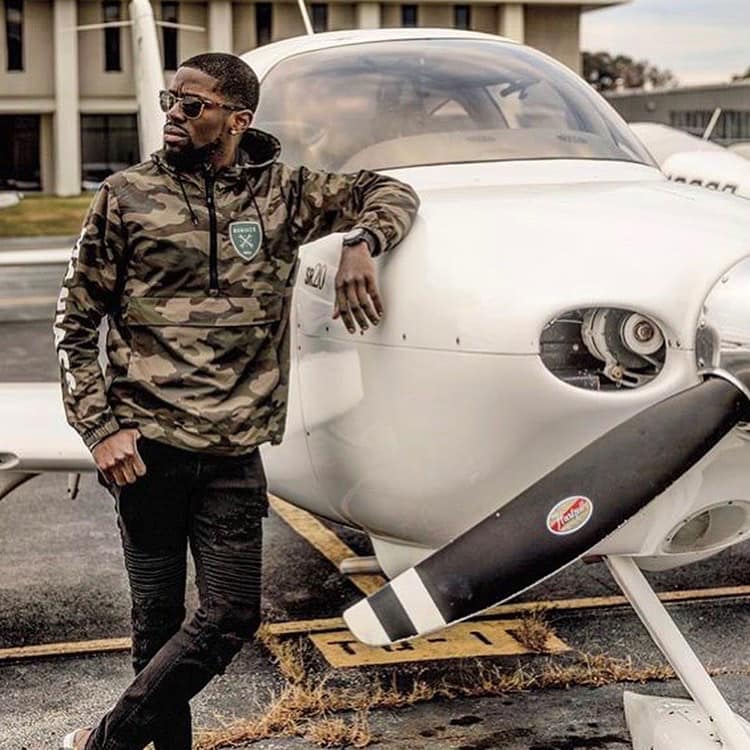 Season 4 Episode 8: Mel Williams: Pilot & Aircraft Maintenance Technician. Mel Williams aka Mel The Traveler is a local based pilot of out HMP (Hampton, Georgia). Through his social media platform and love for aviation, he is providing a vision for future aviators and aircraft maintenance technicians. He speaks about his growth over the last 15 years in an industry that has changed his life. Tune in to hear the personal story of an individual that is paving the way for the aviation community.